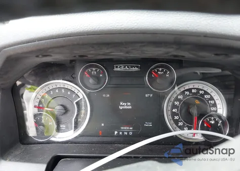 2018 Ram 1500 Harvest 4X4 5'7 Box z USA, uszkodzony, nr VIN 1C6RR7LT2JS179408